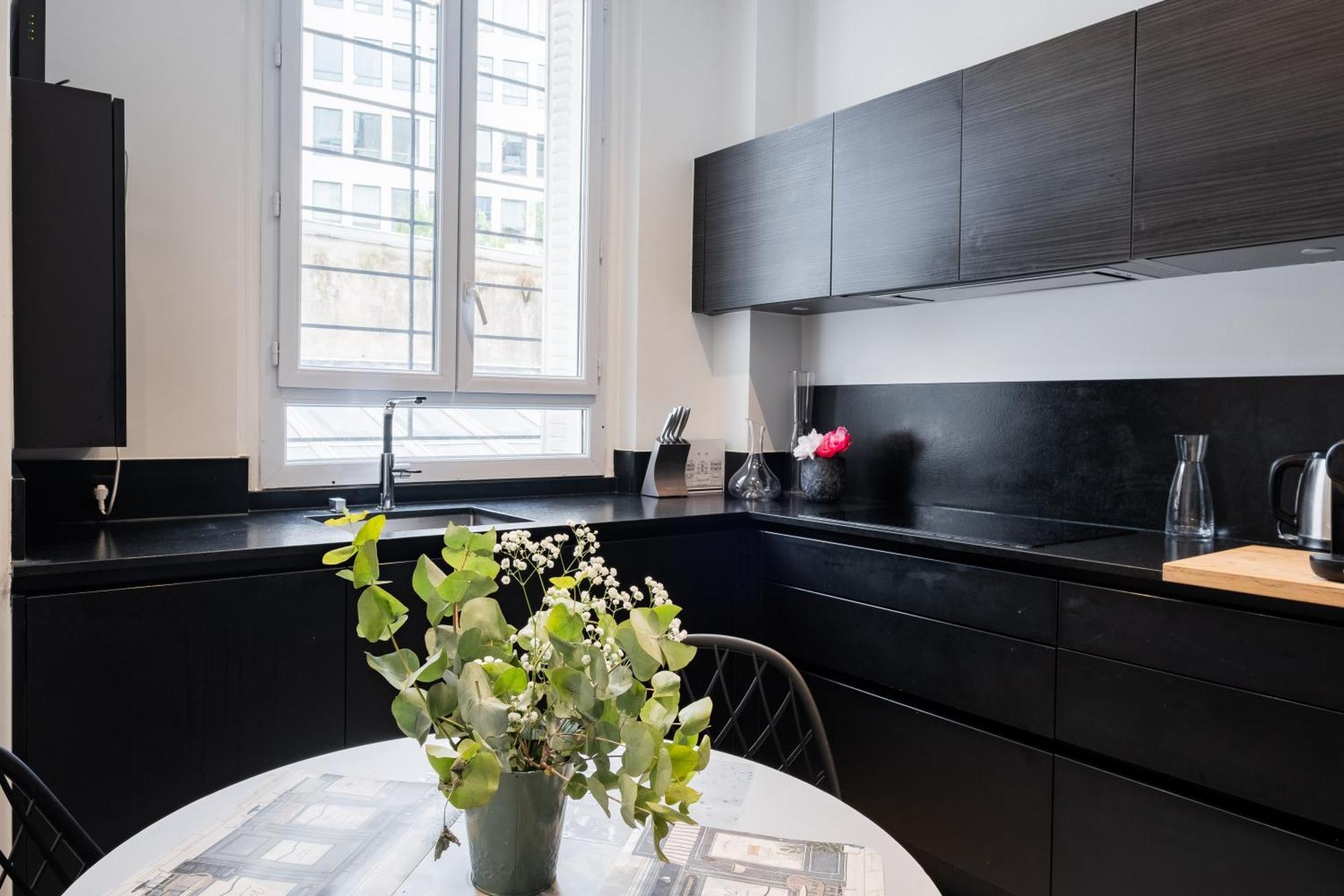 Veeve - Master Of Minimalism Appartement Parijs