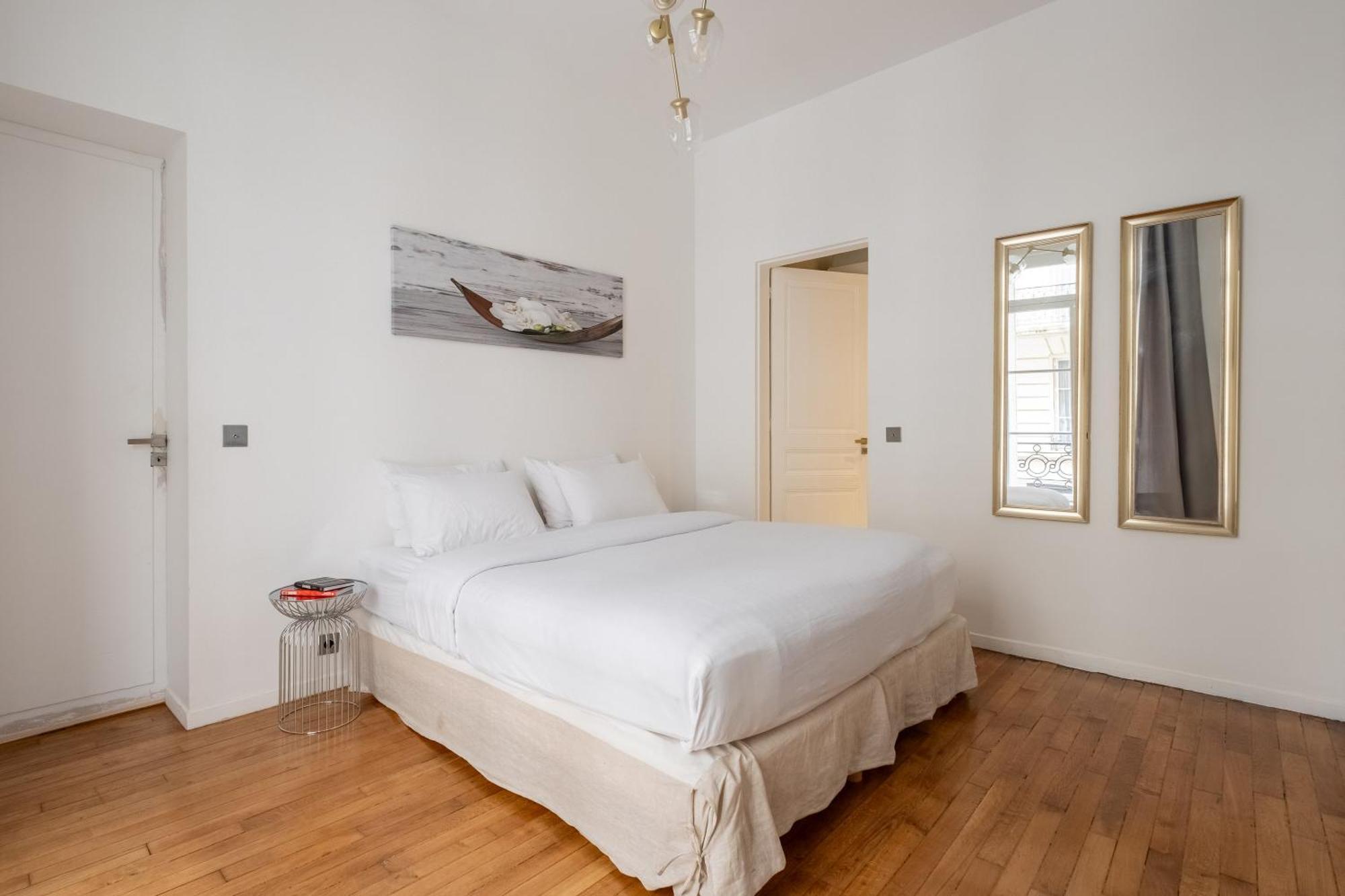 Veeve - Master Of Minimalism Appartement