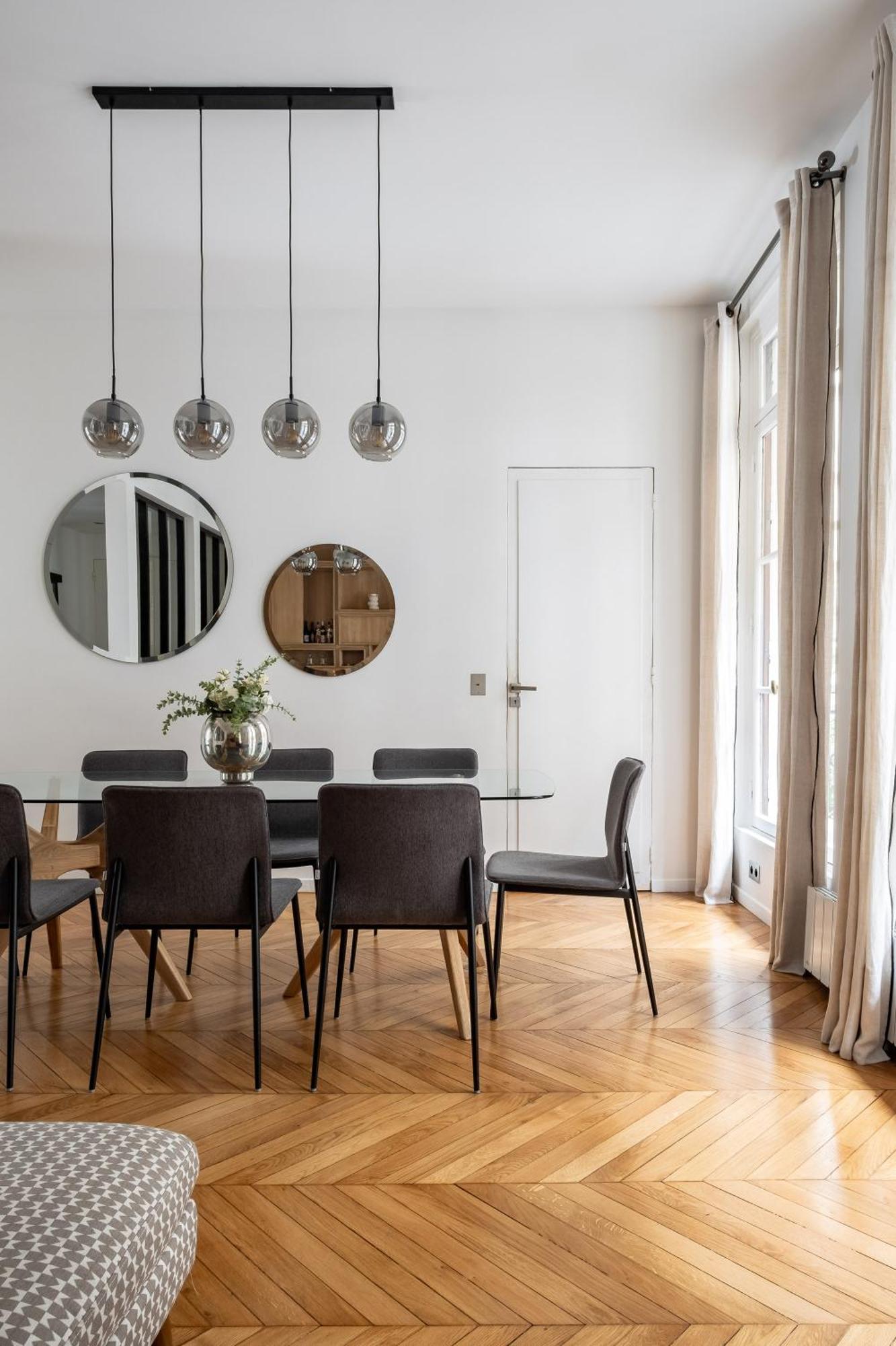 Veeve - Master Of Minimalism Parijs
